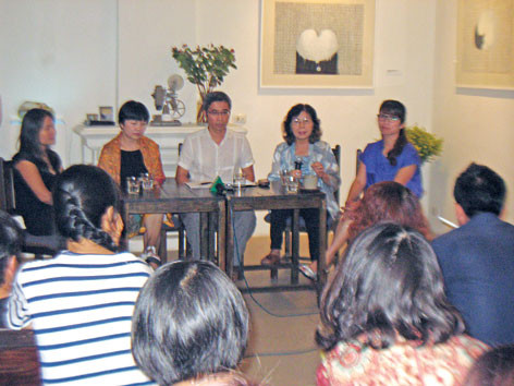 Cần cái nhìn công bằng về mại dâm