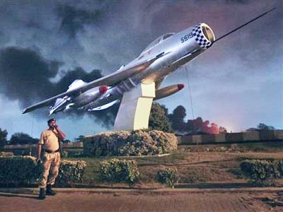 Taliban tấn công sân bay quân sự của Pakistan