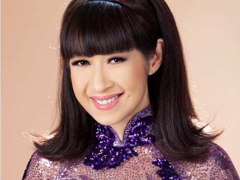 Ý Lan nuột nà như cô gái đôi mươi