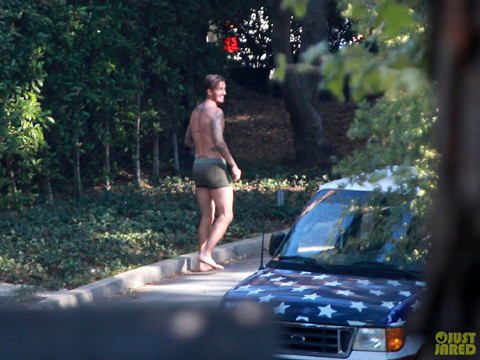 David Beckham lộ ảnh hậu trường chụp đồ lót