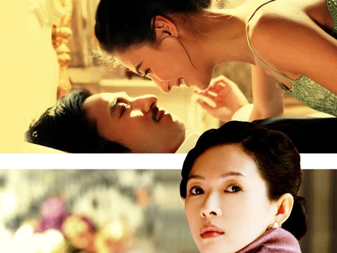 Trương Bá Chi với nhiều cảnh nóng táo bạo