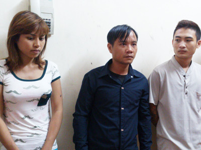 Chân dung kiều nữ cùng 'phi công trẻ' phá két, trộm tiền