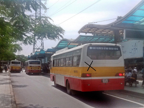 Buýt nhái 'đại náo' giữa Thủ đô