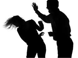 Làm gì khi bị chồng tẩn?