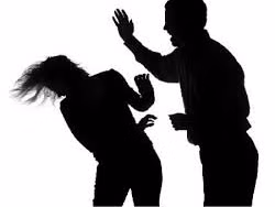 Làm gì khi bị chồng tẩn?