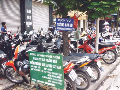 Theo các chuyên gia, mô hình “khoán quản” ở Hà Nội cần phải xem xét lại Ảnh: T. Đảng