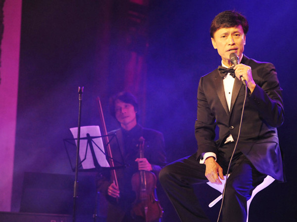 'Riêng một góc trời đưa tôi tới đài danh vọng'