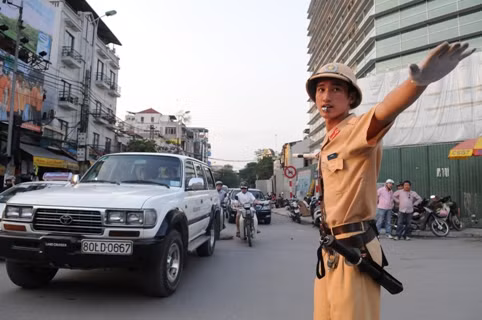 Hà Nội hướng dẫn giao thông cho taxi hoạt động