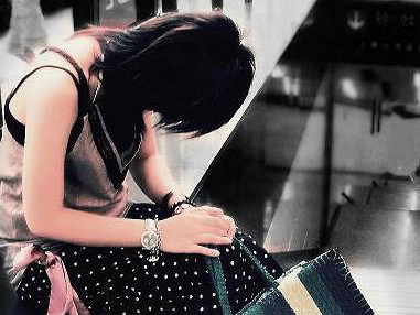 8 điều bạn gái không nên làm khi thất tình