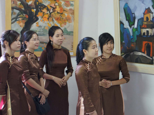 Khai mạc trại sáng tác về biển đảo quê hương