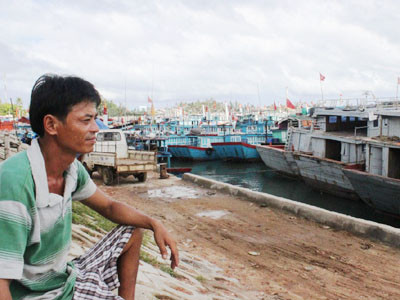 Thợ lặn Bùi Trận giờ trong cảnh tật nguyền không thể đi biển