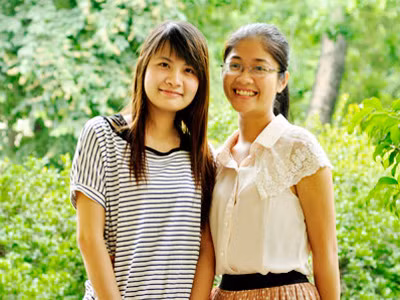 Những nữ thủ khoa 'đầu ra' thành tích 'khủng'