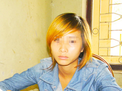 Nữ sinh mượn oai đầu gấu, mạnh tay đánh người