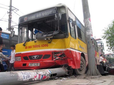 Đi xe buýt một lần, sợ cả đời