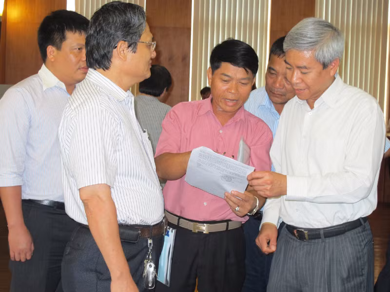 Chủ tịch Hải Phòng: 'Trảm' cán bộ hành doanh nghiệp