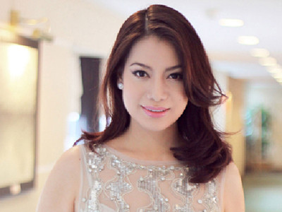 Trương Ngọc Ánh: Bị 'soi' từ cằm tới tuổi