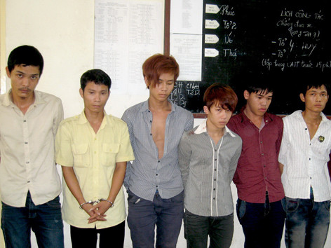 Tóm gọn 7 kẻ trộm trên taxi