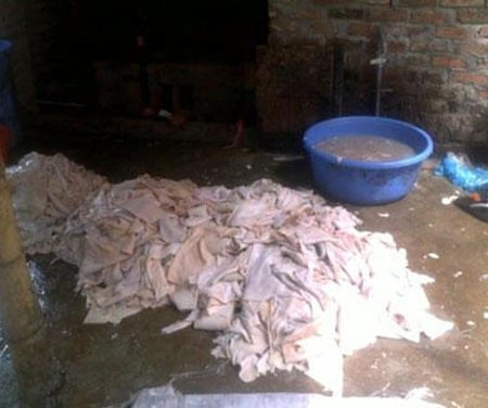 Bia chứa thạch tín, thịt thối thành đồ nhậu