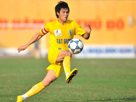 Muốn 'tự do', Công Vinh phải chi 20 tỷ