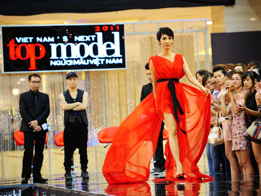 Xuân Lan đẹp hút hồn ngày sơ tuyển Next Top Model