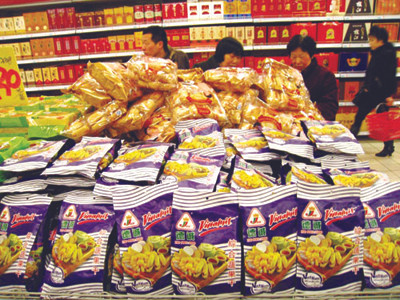 Hàng Việt tìm đường vào siêu thị Trung Quốc