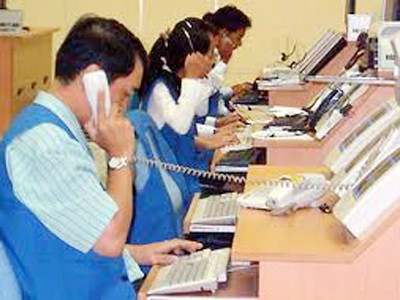 Chứng khoán hai sàn quay đầu giảm