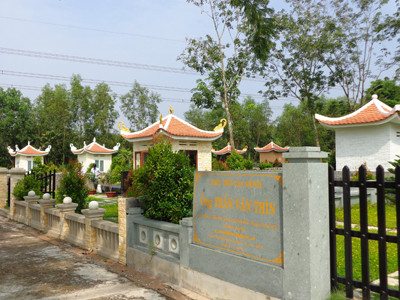 Tiền tỷ tậu đất hậu sự