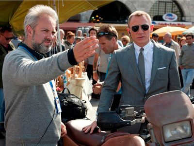 Daniel Craig cùng đạo diễn Sam Mendes Ảnh: Sony