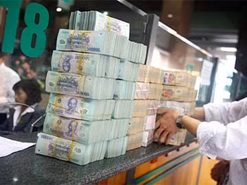 Ngân hàng khóc ròng với nhà đất gán nợ