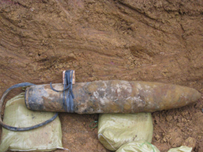 Phát hiện nhiều bom, đạn trong nhà dân