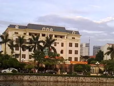 Kẻ nổ súng tại trụ sở UBND TP Thái Bình tự sát