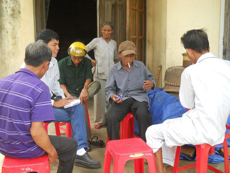 Cán bộ ‘vẽ’ dự án, thu khống tiền của dân