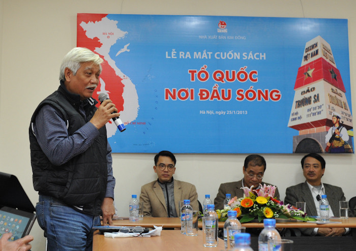 Sách ảnh đầu tiên về Trường Sa, Hoàng Sa