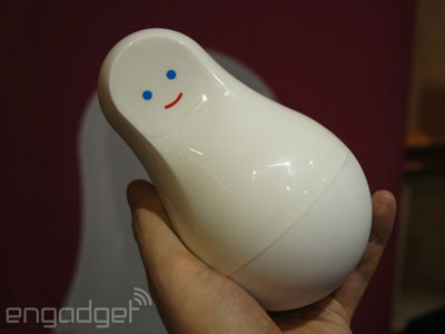 Lật đật Nga trở thành bảo mẫu công nghệ