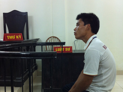 Bị tâm thần, lái xe máy đâm chết người