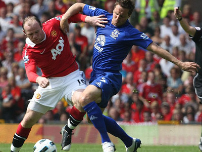 Đỏ như... 'Quỷ đỏ'