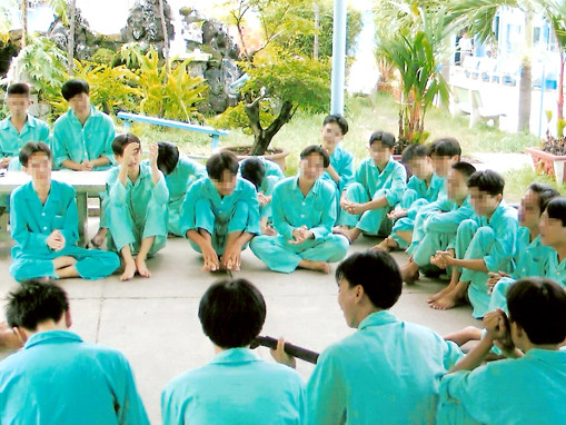 Tàn tạ vì ma túy 'đá'