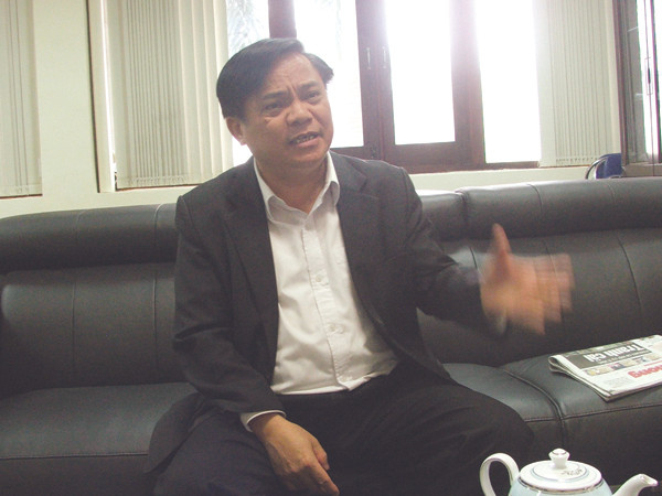 Chủ tịch HĐND TP Hà Nội Lê Văn Hoạt: Chống ùn tắc giao thông và bảo đảm an sinh xã hội là hai vấn đề đưa ra chất vấn. Ảnh: Minh Tuấn