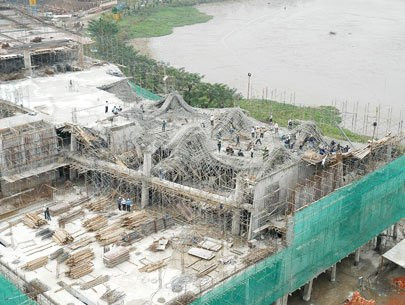 Sẽ 'siết' thẩm định nhà thầu xây dựng