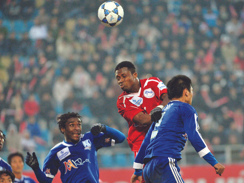 Bản quyền truyền hình: Bóng qua chân Thủ tướng