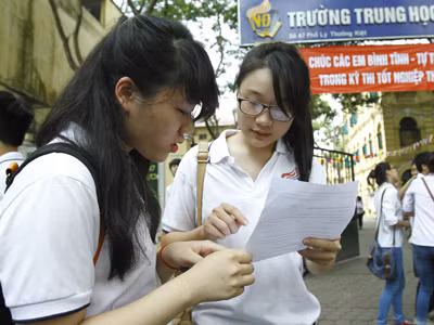 Không áp đặt ý kiến giám khảo lên thí sinh