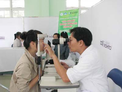 Mùa mưa, dễ bùng phát dịch đau mắt đỏ