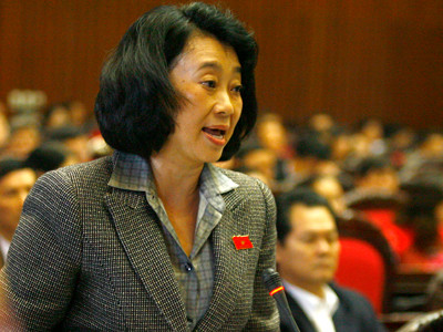 Bãi nhiệm tư cách ĐBQH đối với bà Đặng Thị Hoàng Yến