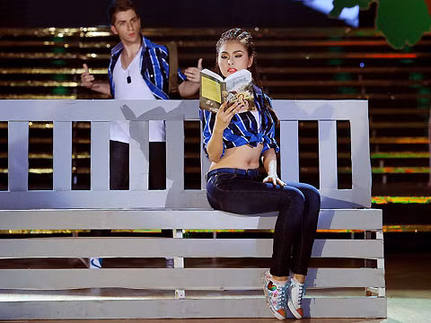 Vân Trang bị loại vì 'đạo' bài nhảy