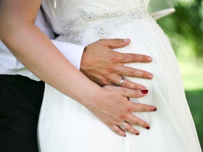 Mẹ chồng tương lai bắt tôi có bầu mới cho cưới