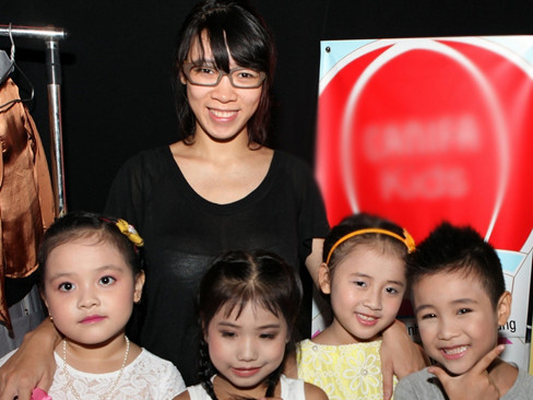 Thí sinh Project Runway thiết kế trang phục cho Đồ Rê Mí