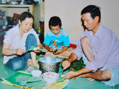 Trưởng công an xã lừa bán đất