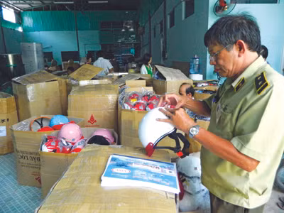 Hàng rởm trong lò sản xuất “MBH đạt chuẩn”