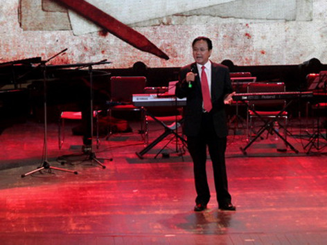 Hồng Thanh Quang đã 'Quên mình chỉ để nghĩ về em' như thế nào