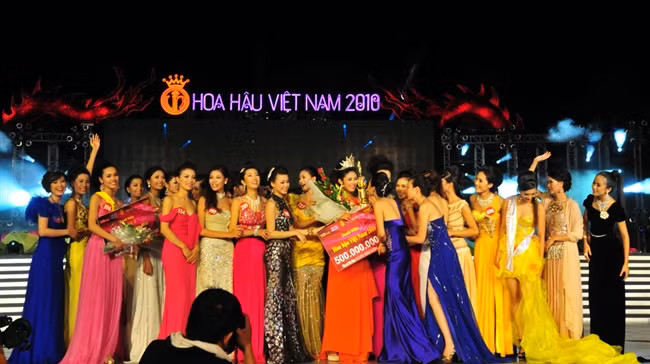 Hành trình đăng quang của Hoa hậu Ngọc Hân